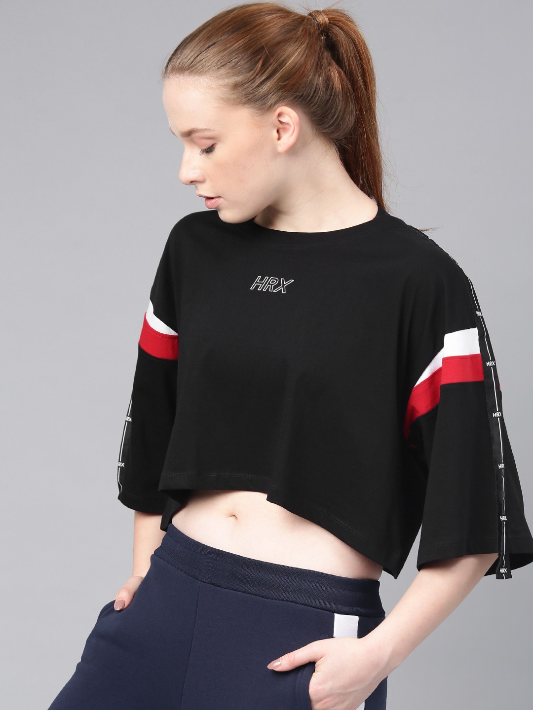 

HRX by Hrithik Roshan Women Black Solid Boxy Top