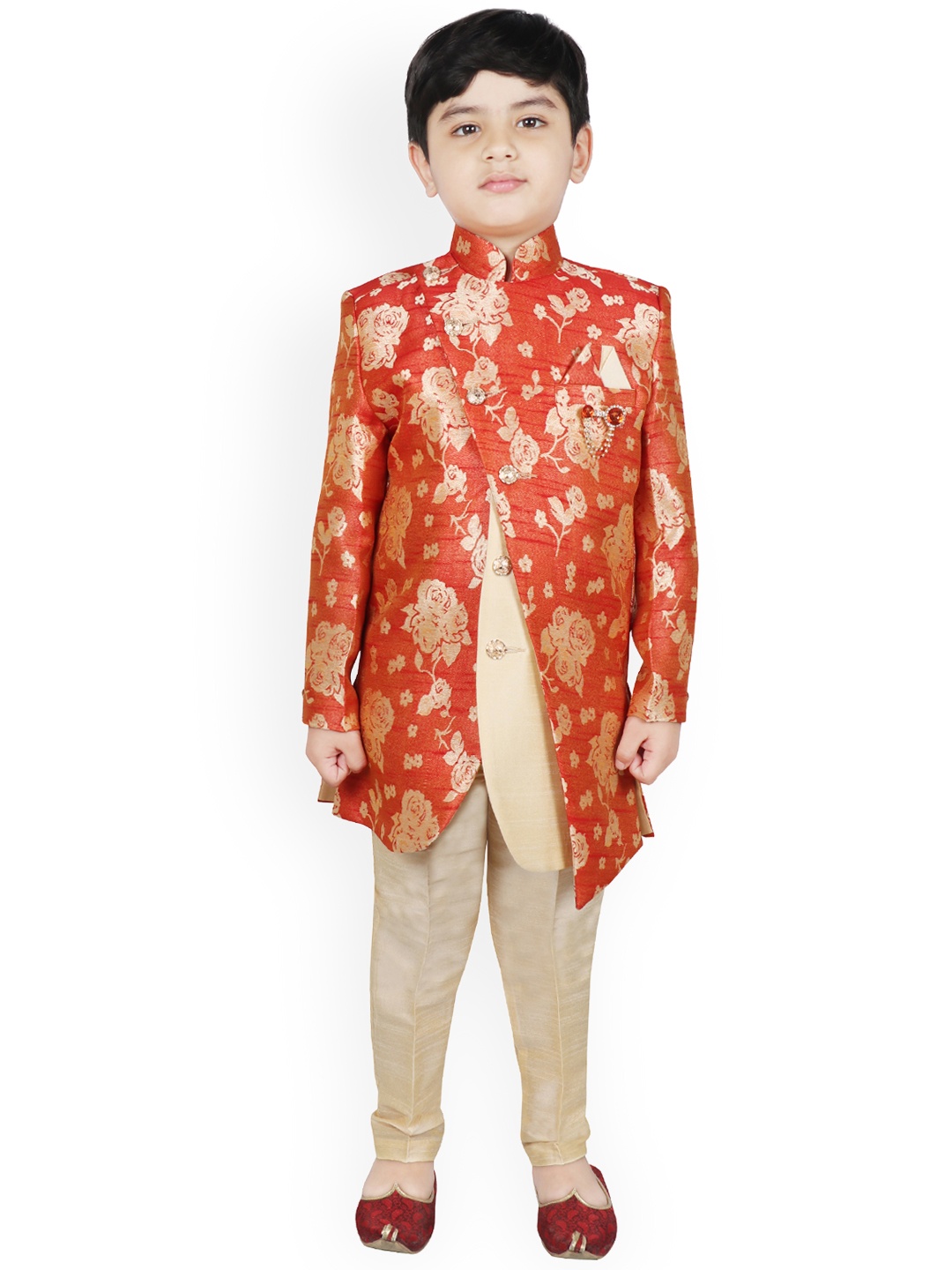 

SG YUVRAJ Boys Red & Gold-Coloured Silk Woven Design Sherwani Set