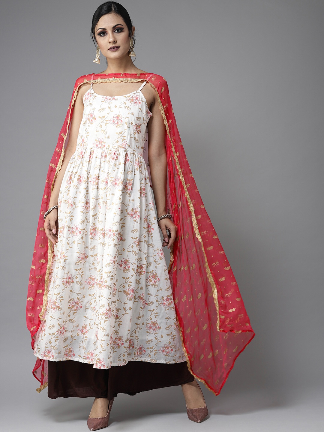 

Moda Rapido Women White & Golden Floral Printed A-Line Kurta, Off white