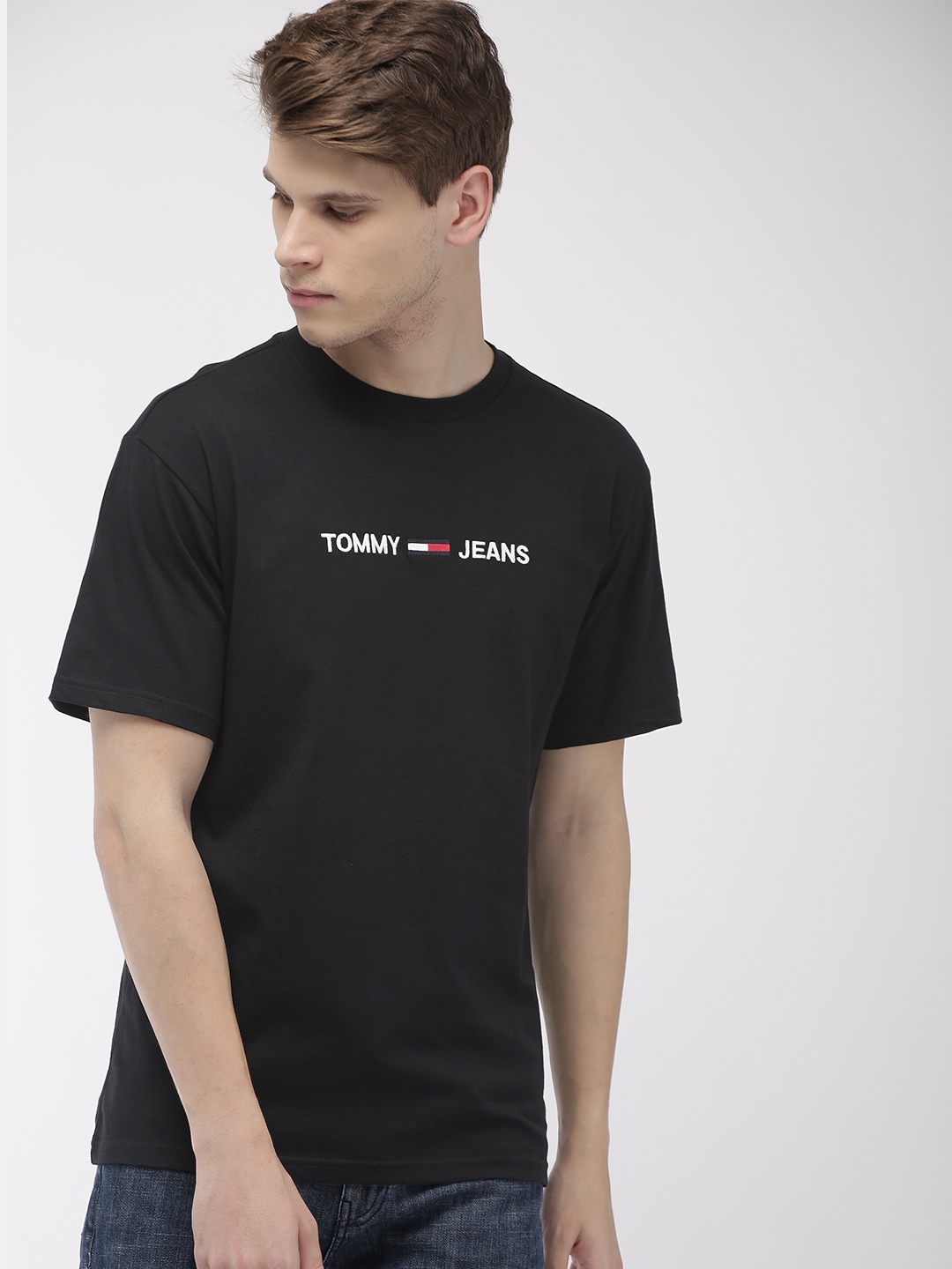 

Tommy Hilfiger Men Black Solid Round Neck Pure Cotton T-shirt