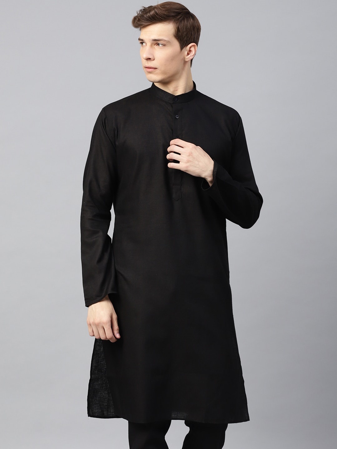 

SOJANYA Men Black Solid Straight Kurta