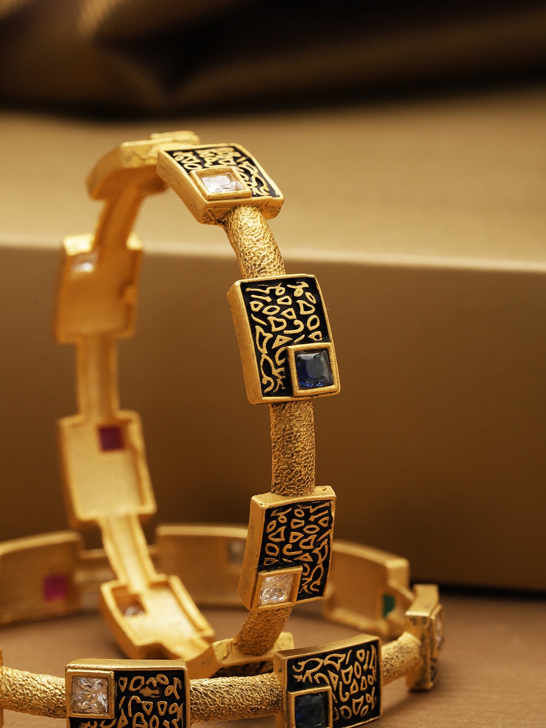 

Priyaasi Set of 2 Black Gold-Plated Stone-Studded Enaemelled Handcrafted Bangles