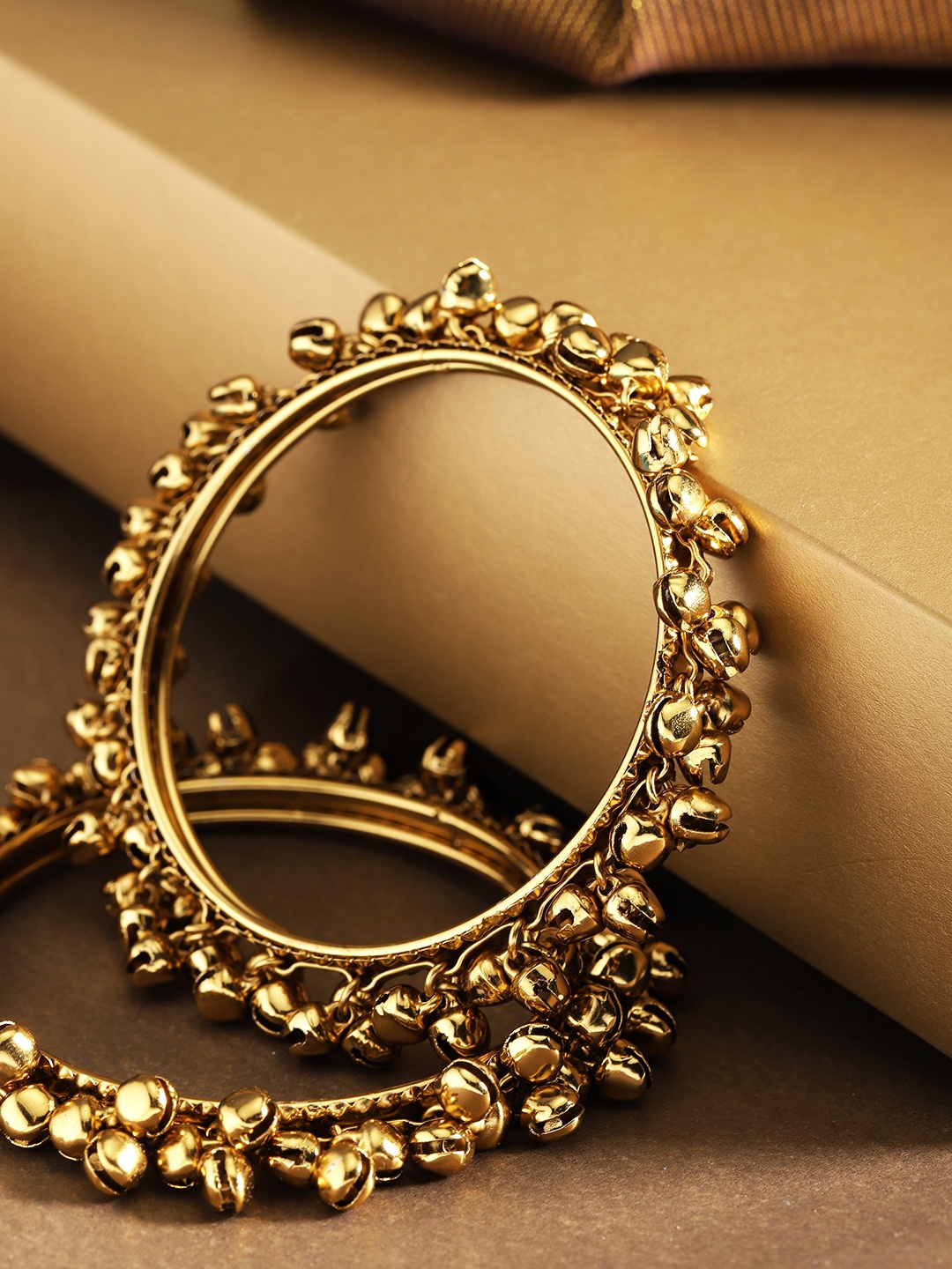 

Priyaasi Set of 2 Gold-Plated Ghungoo Detail Handcrafted Bangles