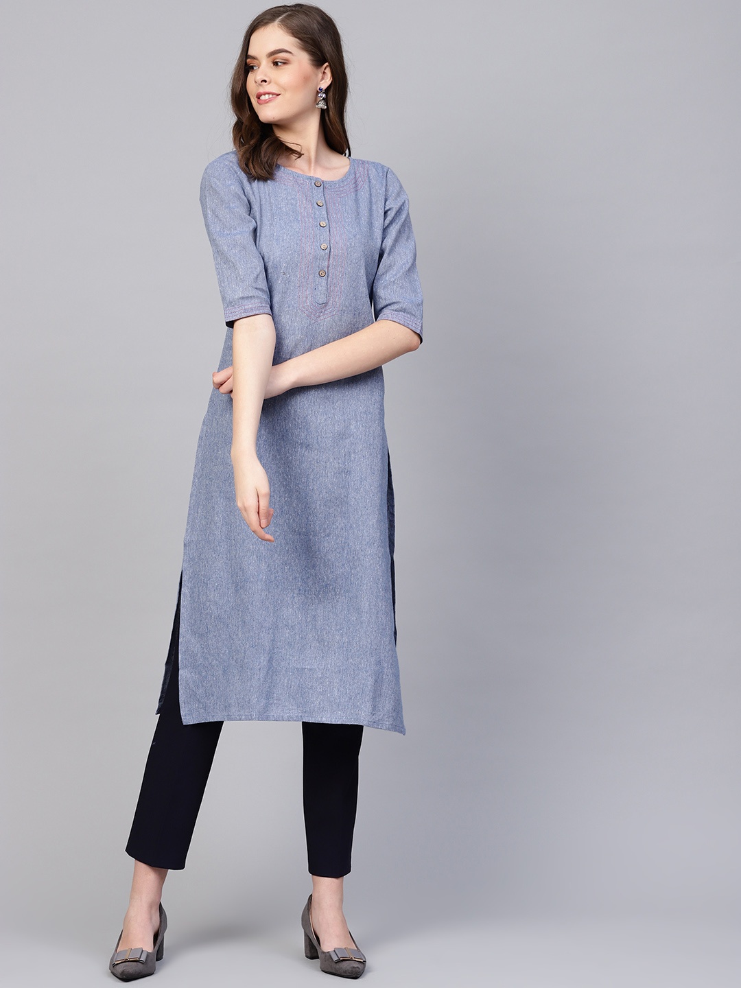 

Myshka Women Blue Solid Straight Kurta