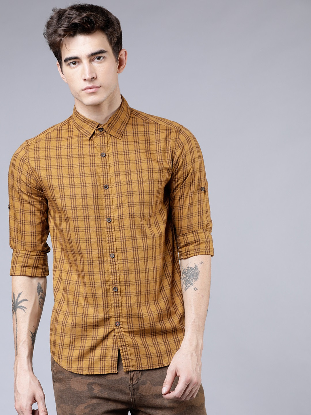 

LOCOMOTIVE Men Mustard Yellow & Brown Slim Fit Checked Casual Shirt