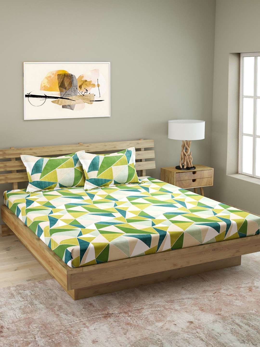 

ROMEE Yellow & Green Geometric 144 TC Cotton 1 Queen Bedsheet with 2 Pillow Covers