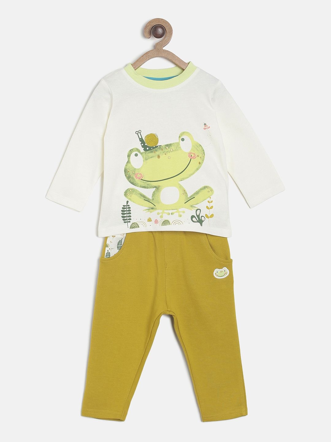 

MINI KLUB Boys Off-White & Yellow Co-Ord Set