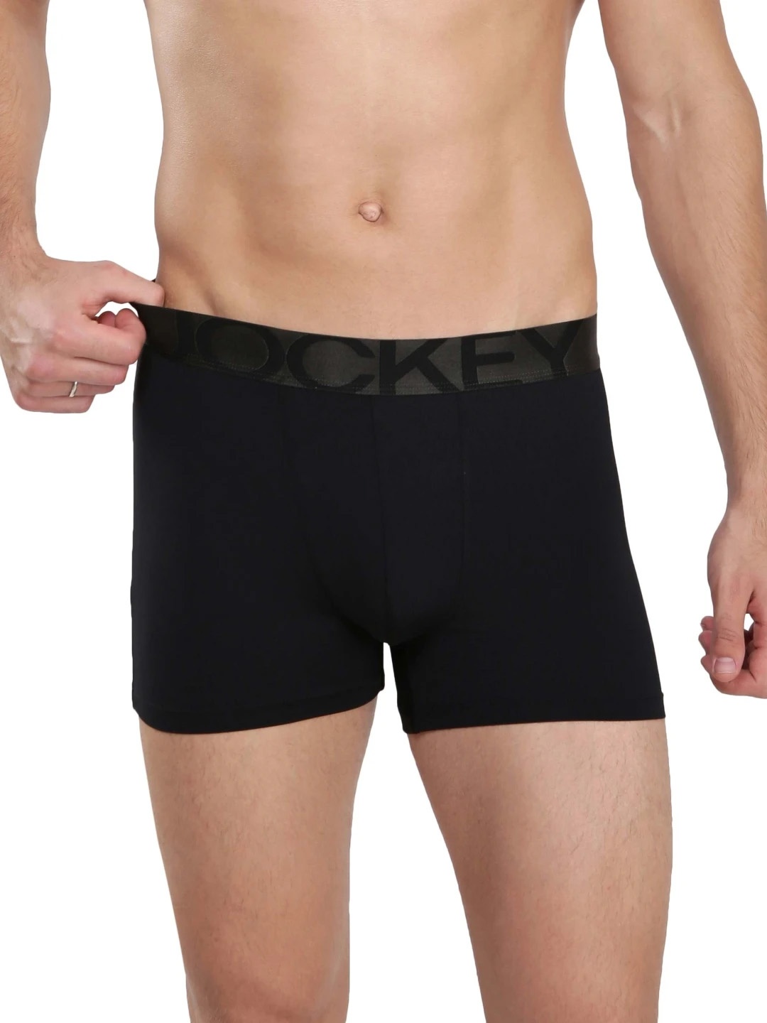 

Jockey Men Black Solid Trunks IC28-0105