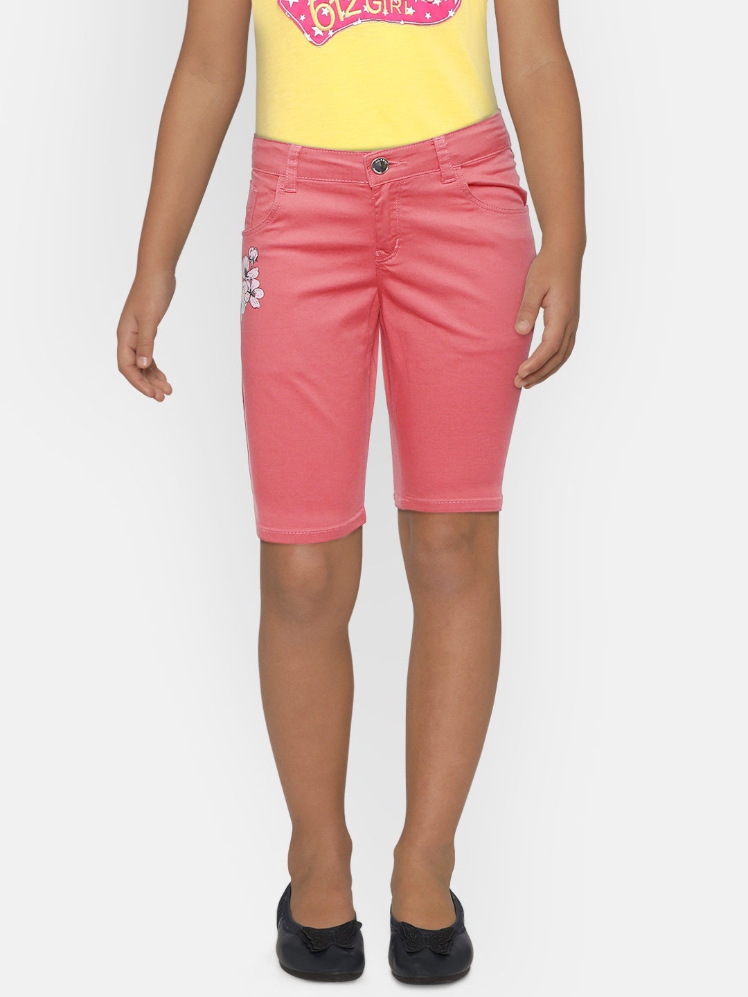 

Gini and Jony Girls Pink Solid Capris