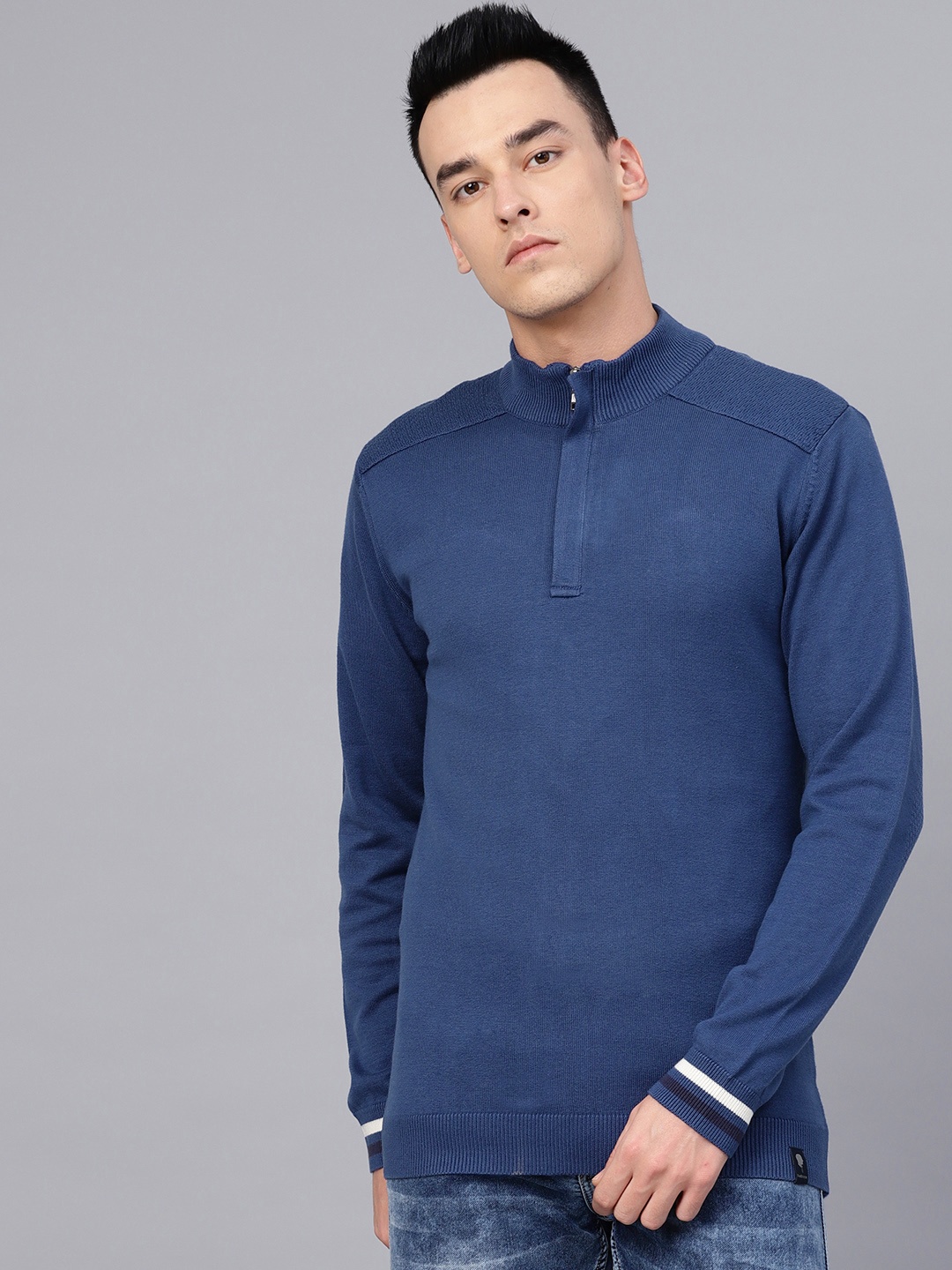 

Van Heusen Men Blue Solid Sweater