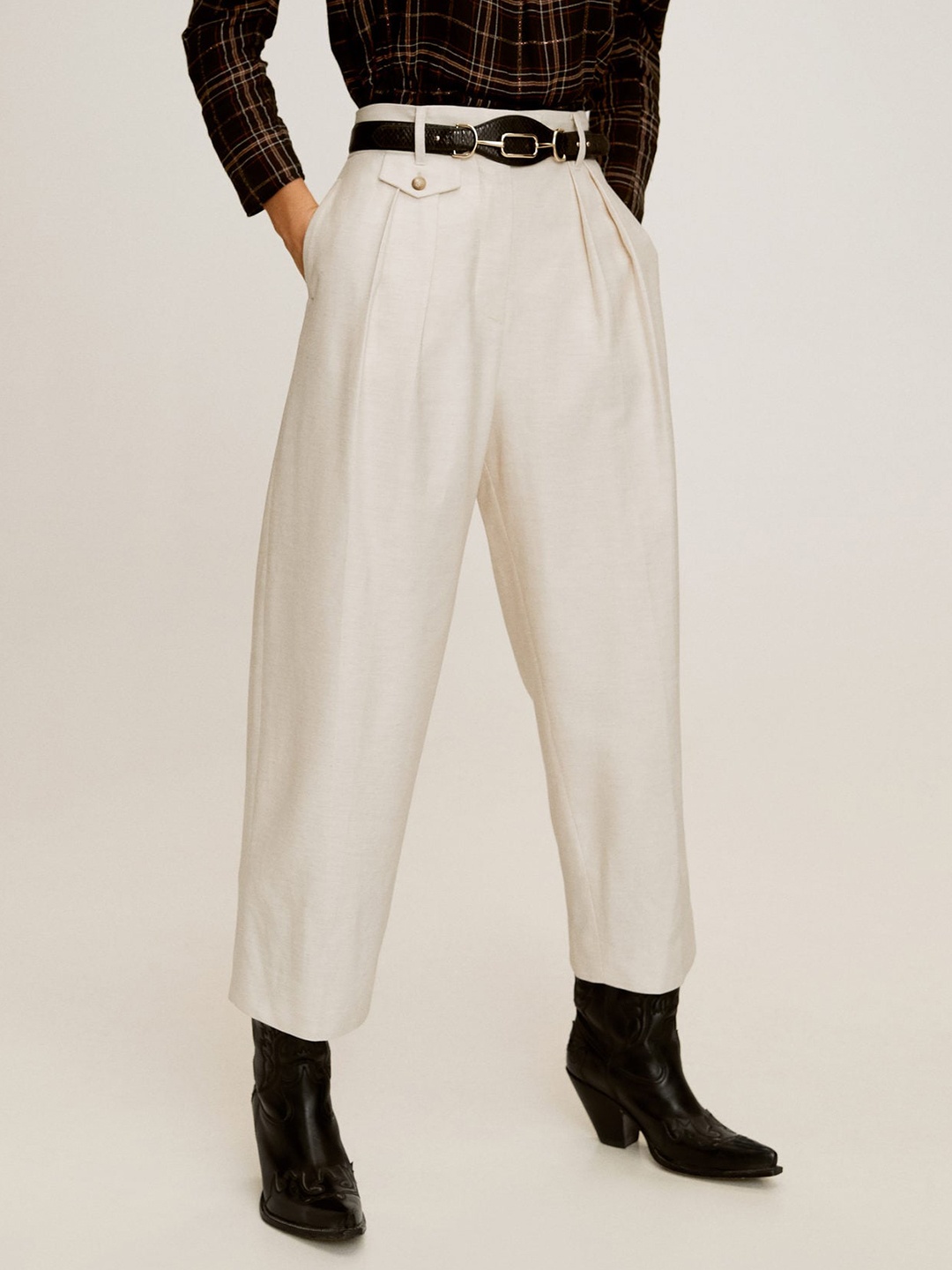 

MANGO Women Off-White Regular Fit Solid Trousers