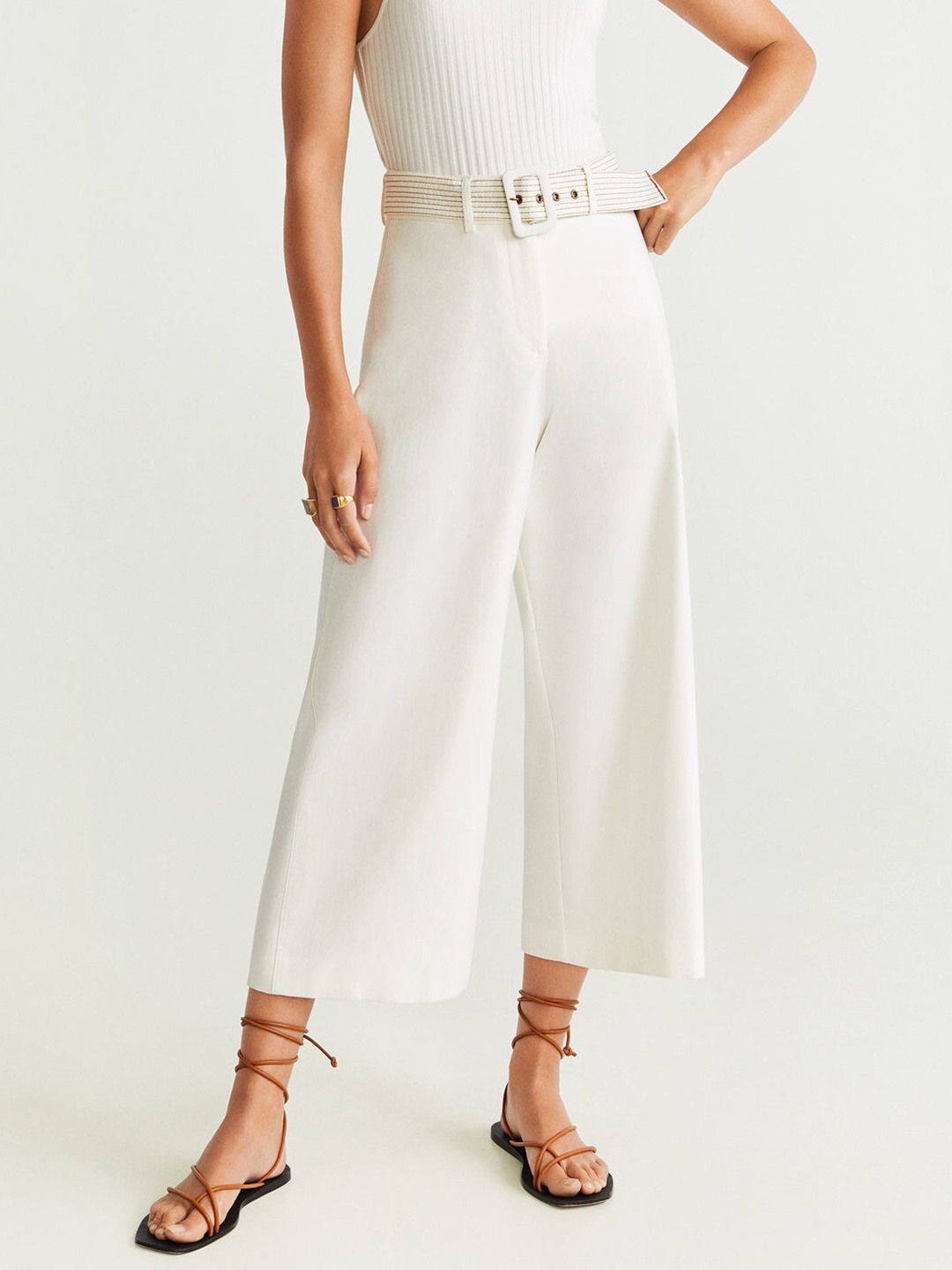 

MANGO Women Off-White Regular Fit Solid Cropped Parallel Trousers