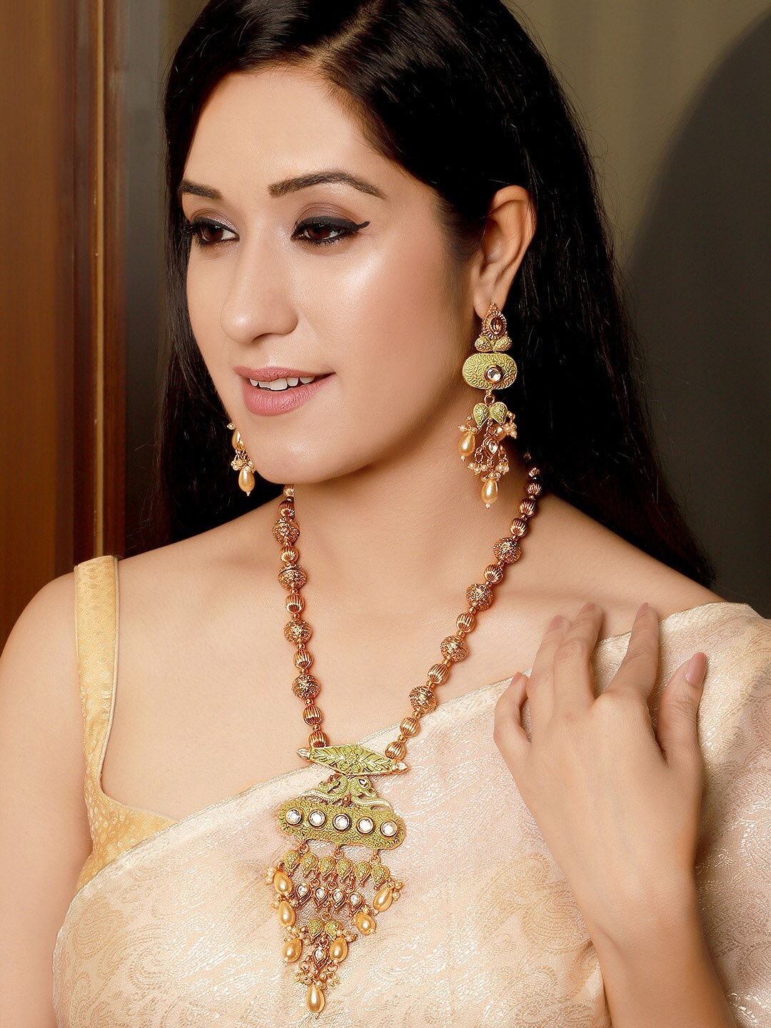 

Rubans Women Gold-Plated & Green Pearl- Embellished Jewellery Set