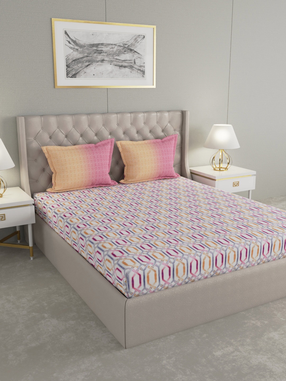 

GM Grey & Purple Geometric 144 TC Cotton Super Queen Bedsheet with 2 Pillow Covers