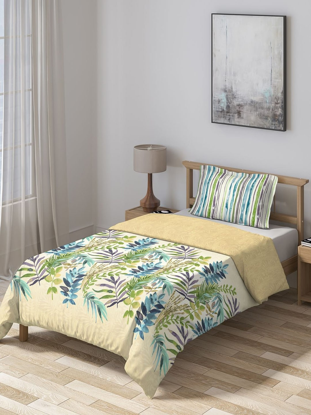 

DDecor Multicoloured Floral Mid Winter 150 GSM Single Bed Comforter, Multi