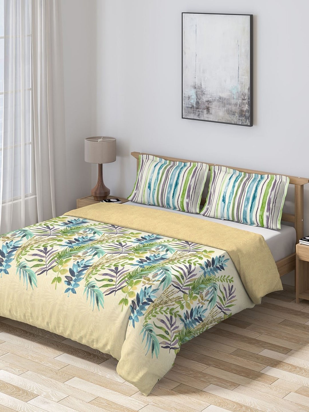 

DDecor Yellow & Blue Floral Summer 150 GSM Double Bed Comforter