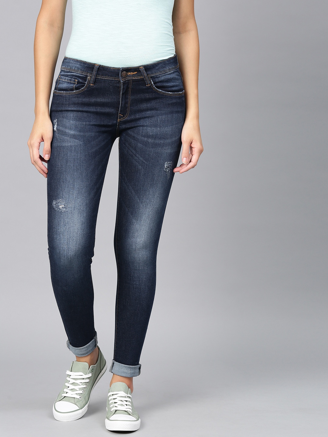 

American Crew Women Blue Slim Fit Mid-Rise Low Distress Stretchable Jeans