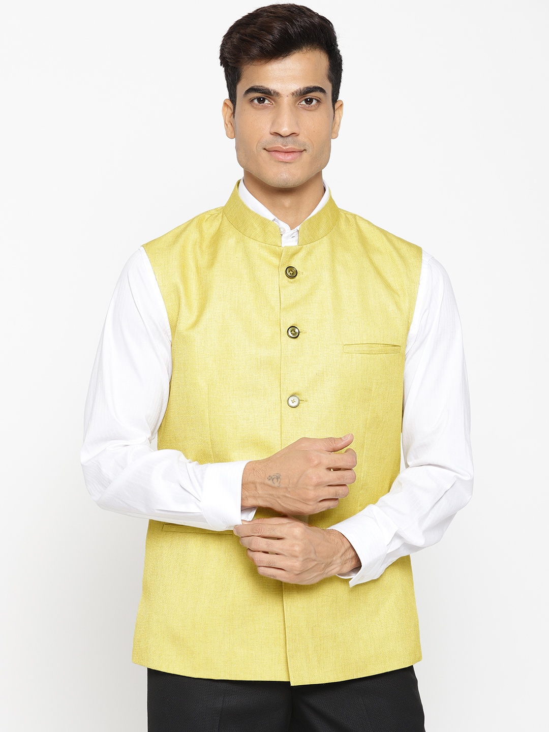 

rasm Men Yellow Solid Nehru Jacket