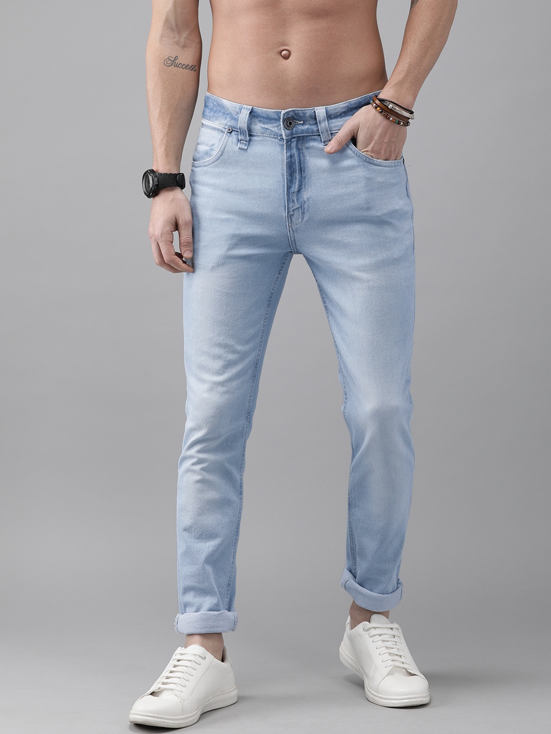 

The Roadster Lifestyle Co Men Blue Skinny Fit Mid-Rise Clean Look Stretchable Jeans