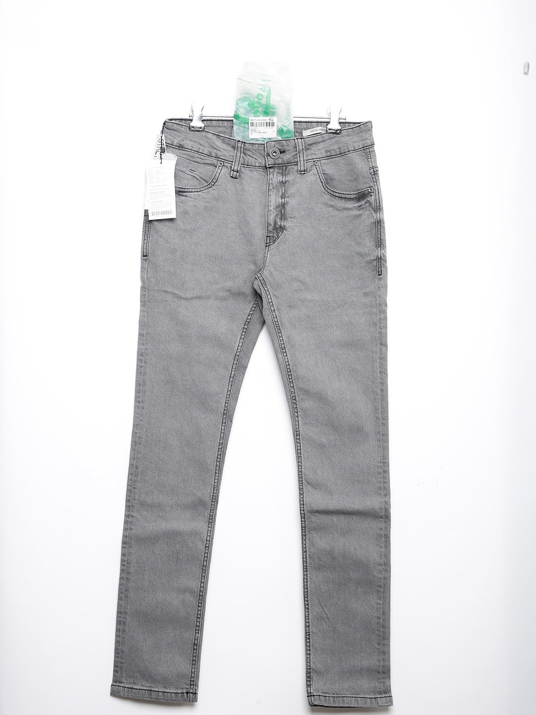 

The Roadster Lifestyle Co Men Grey Skinny Fit Mid-Rise Clean Look Stretchable Jeans