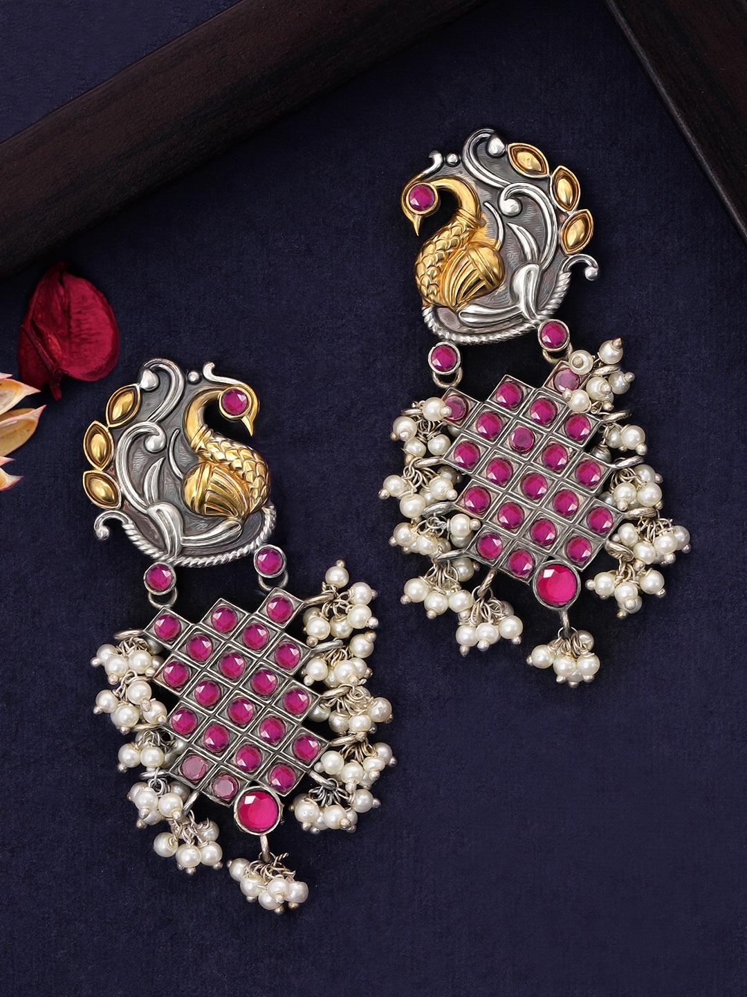 

Rubans Silver-Plated & Red Oxidised Classic Drop Earrings