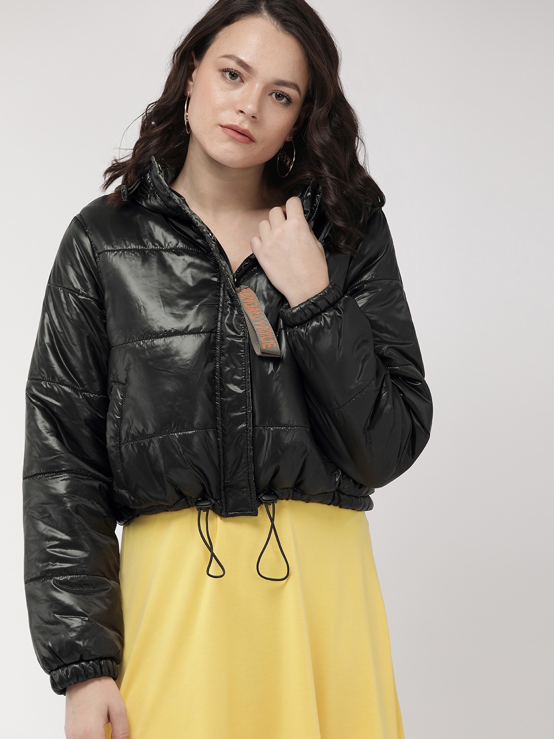 

FOREVER 21 Women Black Solid Puffer Jacket