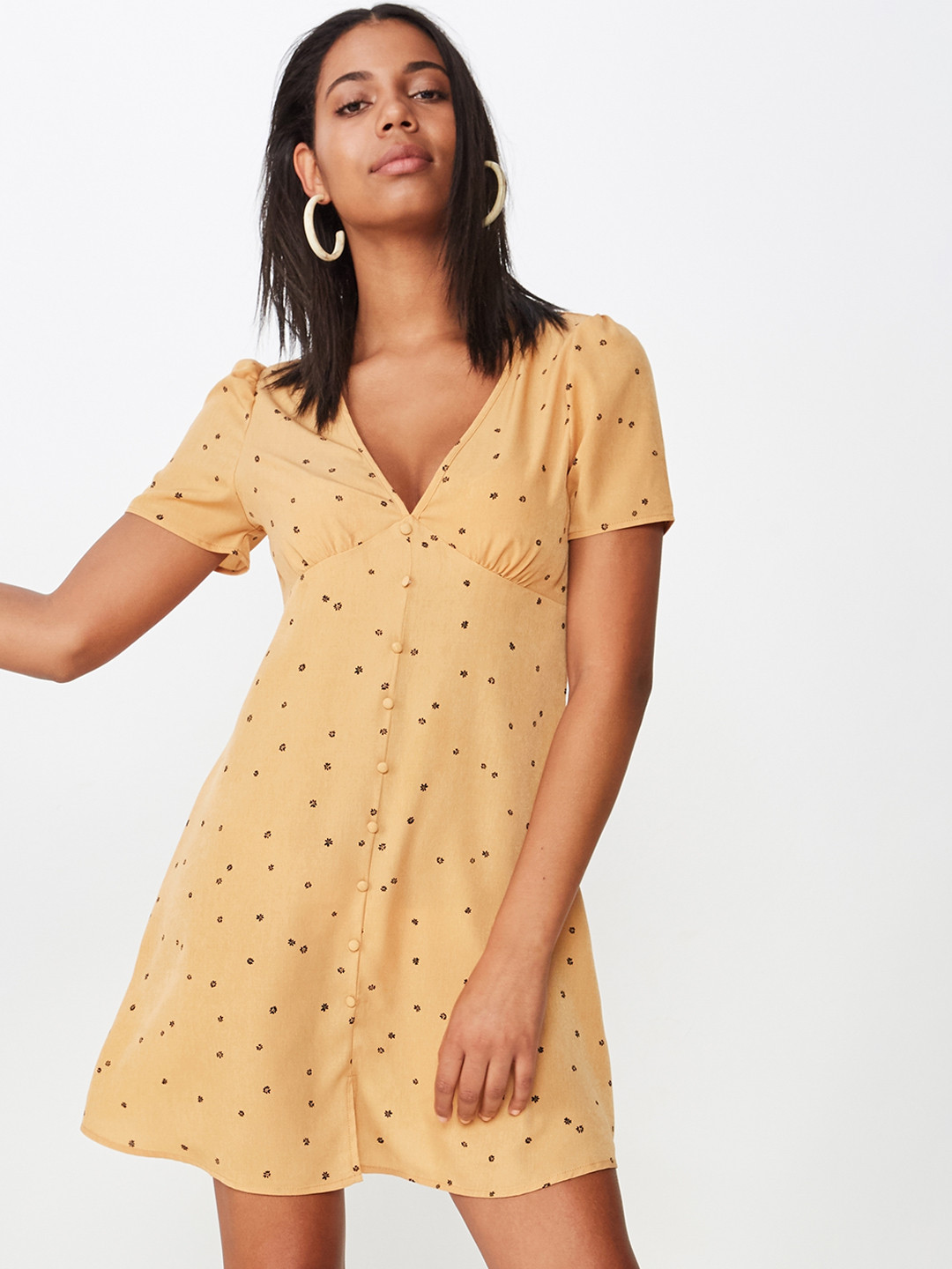

COTTON ON Women Green Floral Printed Empire Dress, Peach
