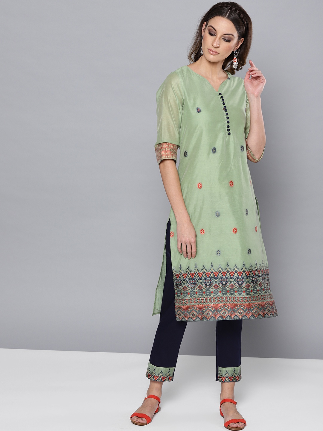 

STREET 9 Women Green & Navy Blue Self Design Handmade Kurta with Trousers