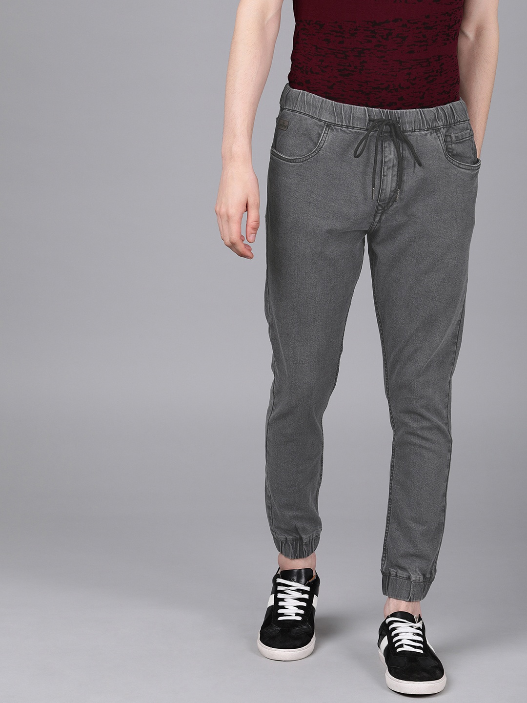 

WROGN Men Grey Jogger Mid-Rise Clean Look Stretchable Jeans