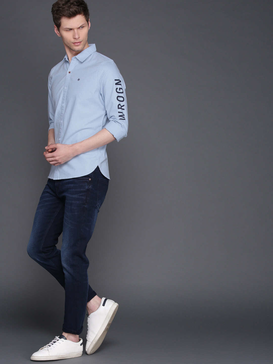 

WROGN Men Blue Slim Fit Casual Shirt