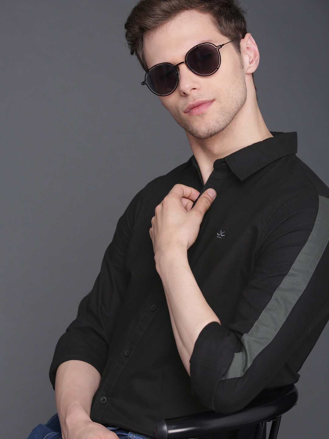 

WROGN Men Black Slim Fit Solid Casual Shirt