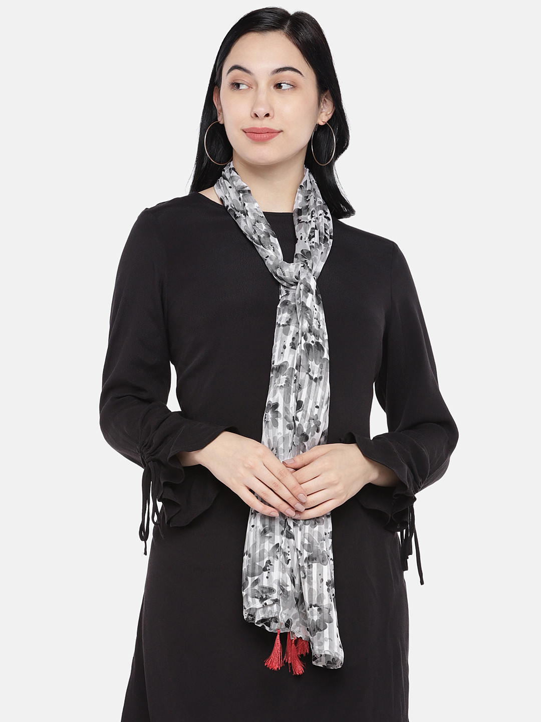 

Shiloh Off-White and Black Printed Scarf