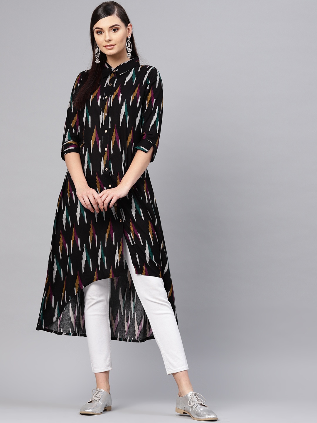 

SASSAFRAS Women Black & White Ikat Print A-Line Kurta