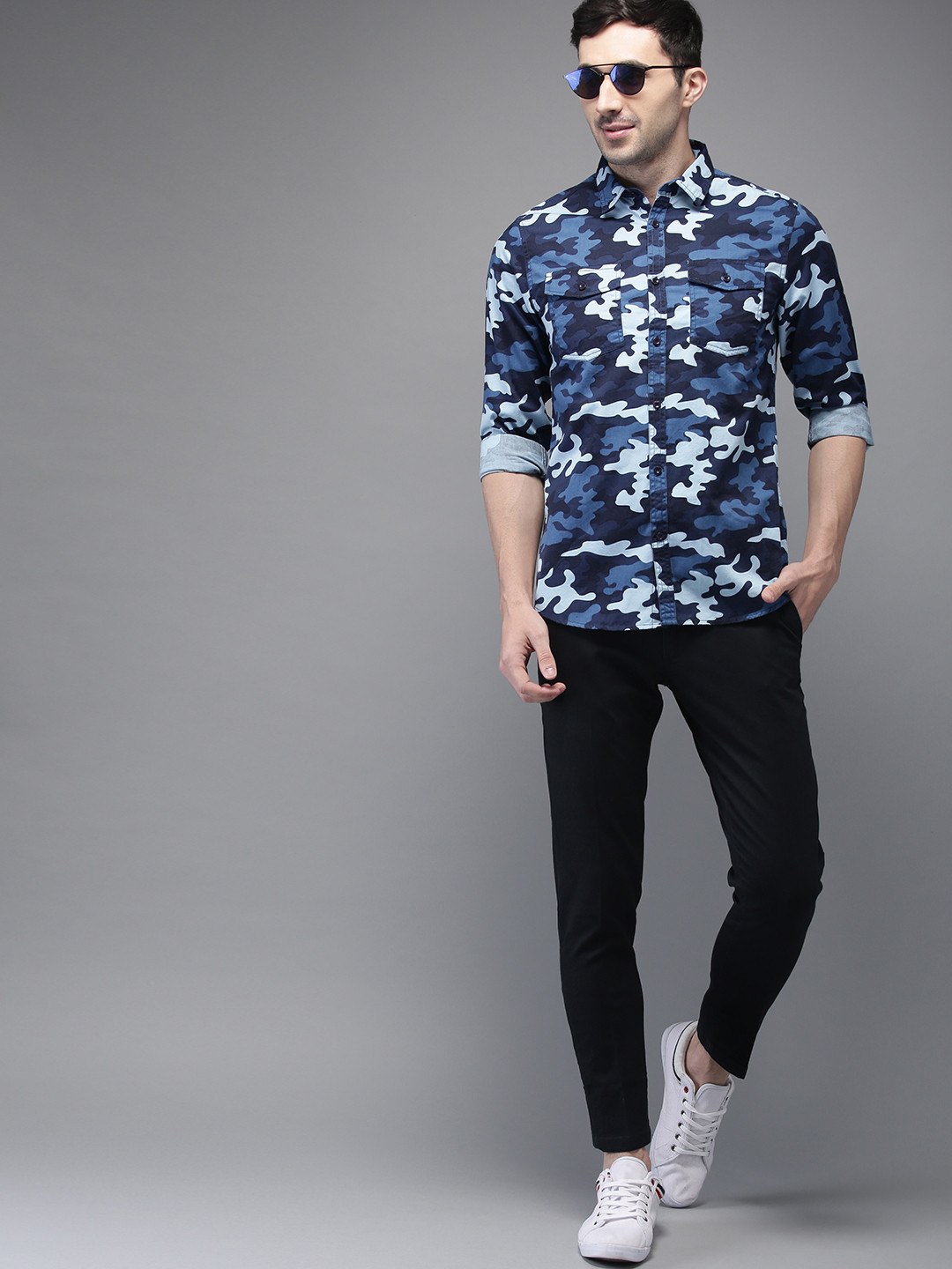 

THE BEAR HOUSE Men Blue Slim Fit Printed Casual Shirt