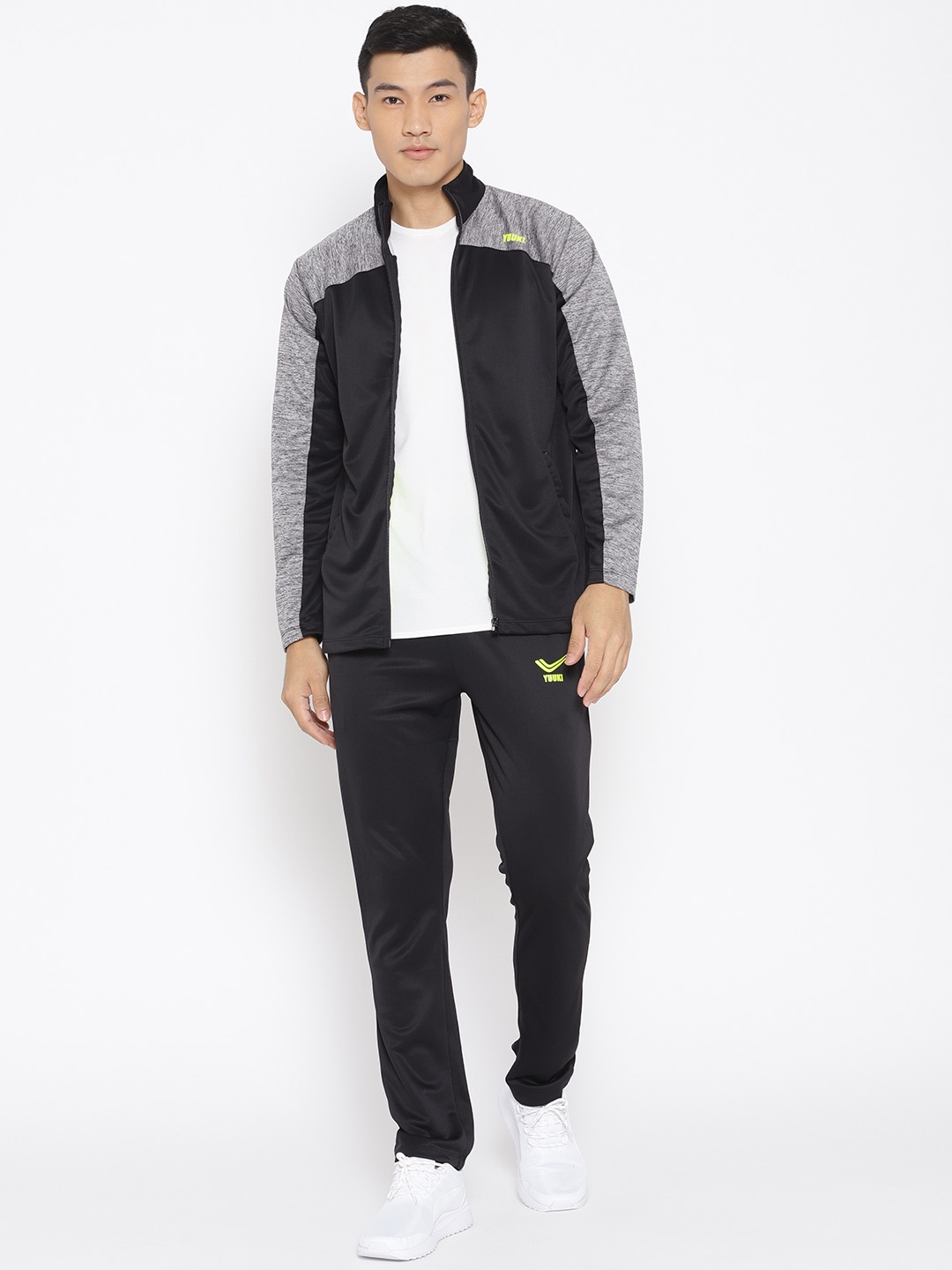 

Yuuki Men Black & Grey Melange Colourblocked Tracksuit