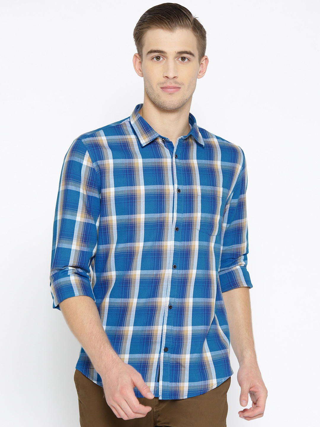 

Blackberrys Men Blue & Beige Slim Fit Checked Casual Shirt