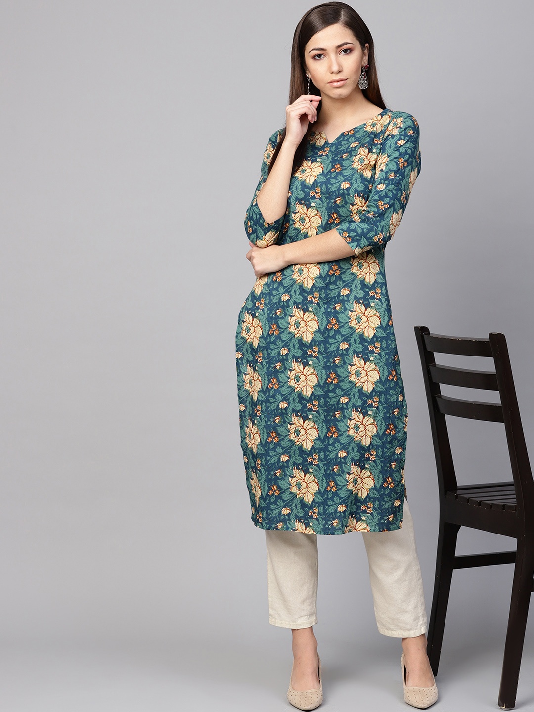 

anayna Women Blue & Beige Floral Printed Straight Kurta