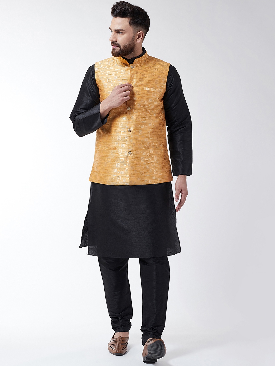 

SOJANYA Men Gold-Coloured & Black Self Design Kurta with Churidar & Nehru Jacket