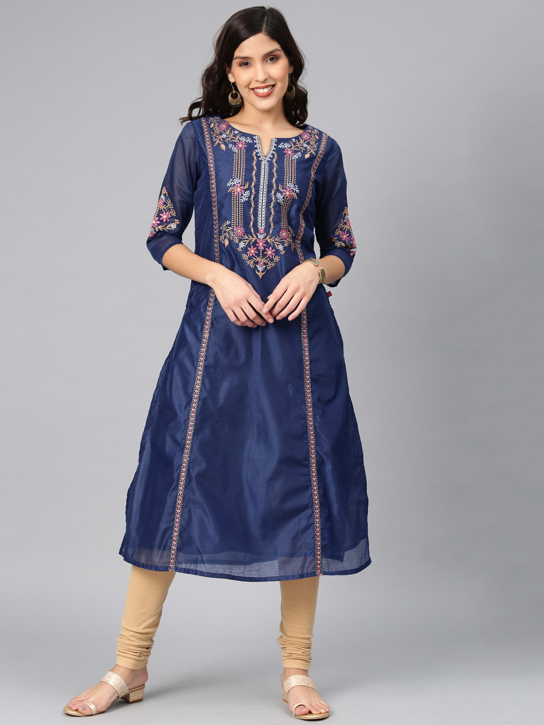 

Alena Women Navy Blue Floral Embroidered Straight Kurta