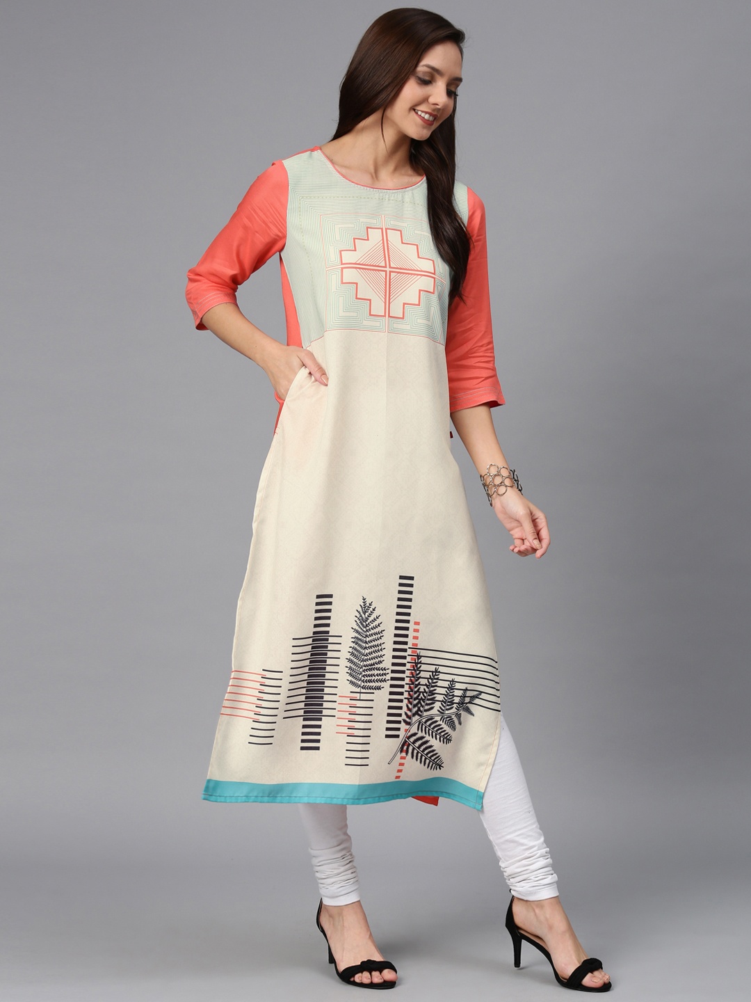 

Alena Women Off-White & Peach-Coloured Printed Straight Kurta