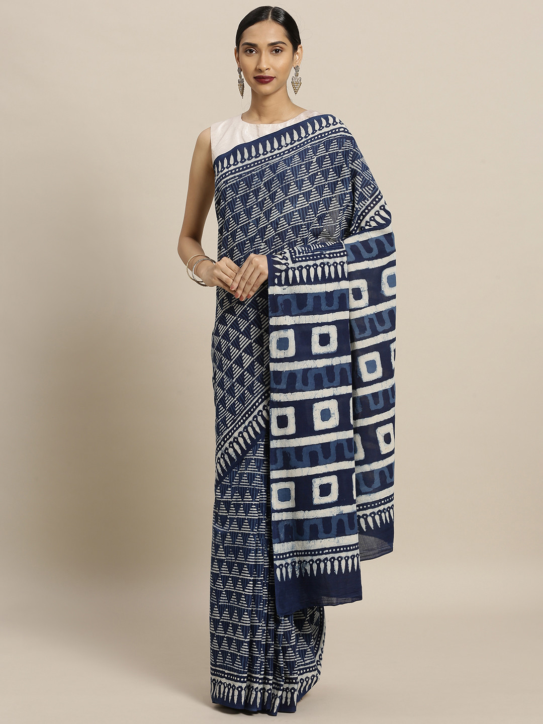 

Mitera Blue Printed Pure Cotton Saree