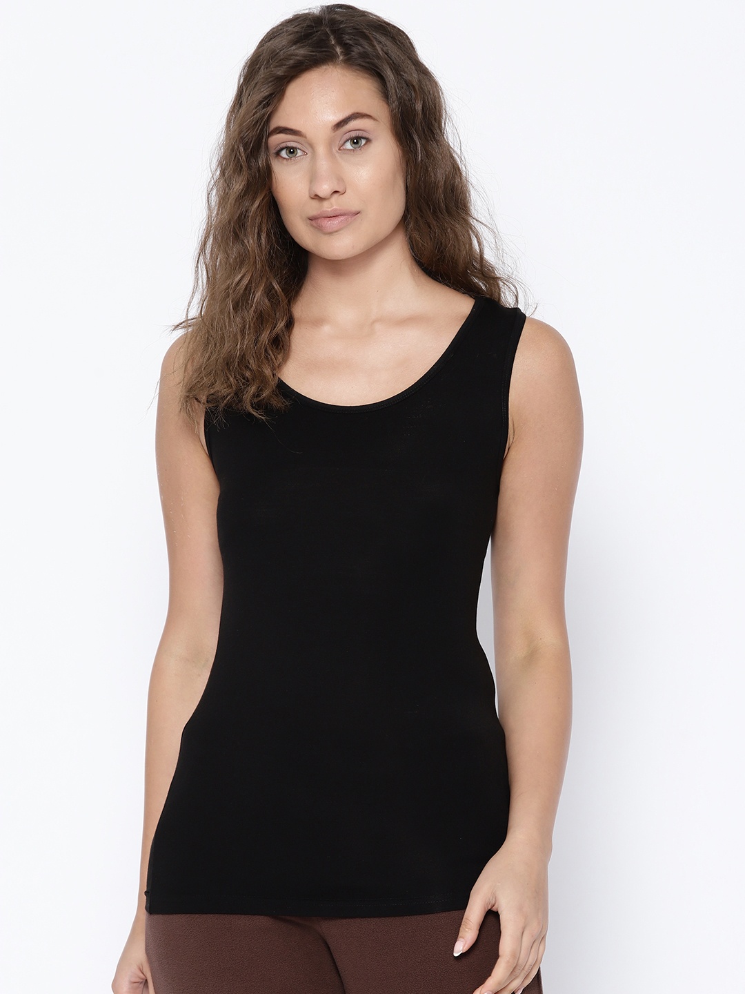 

Kanvin Women Black Solid Thermal Top
