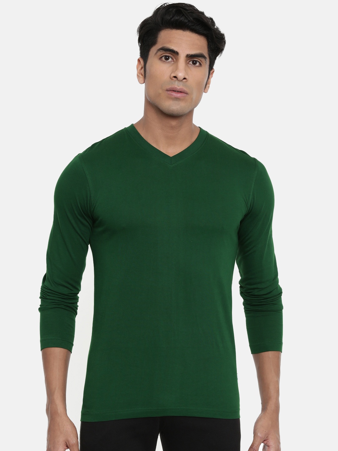 

zebu Men Green Solid V- Neck Lounge T-Shirt