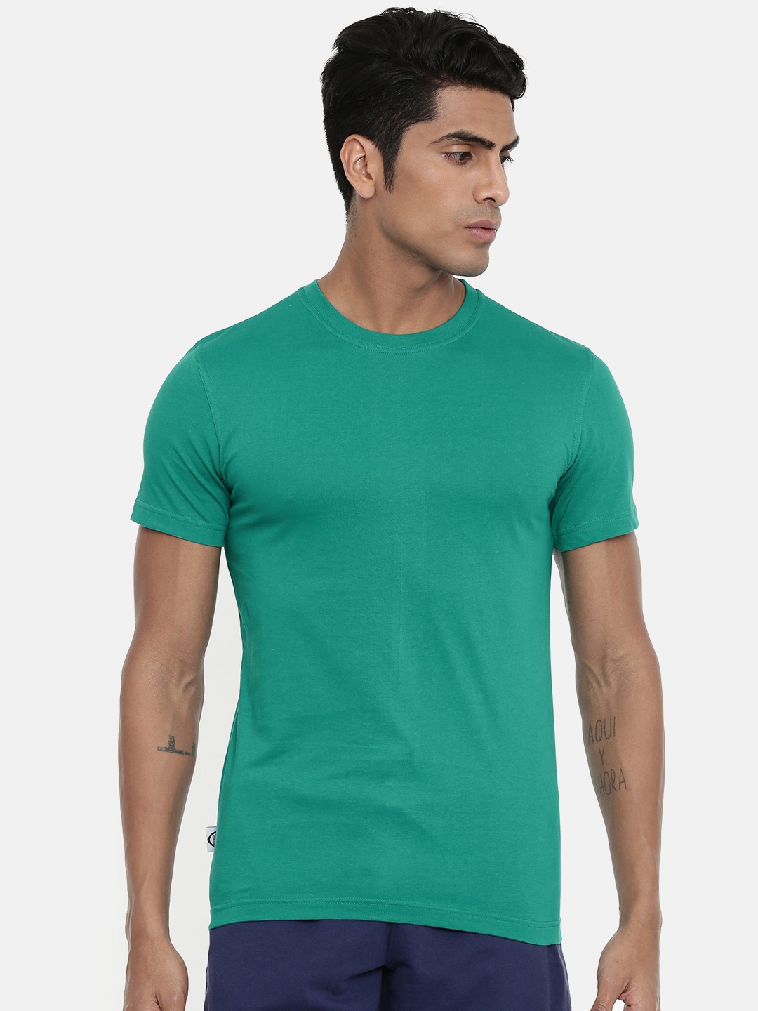 

zebu Men Teal Green Solid Round Neck Lounge T-shirt