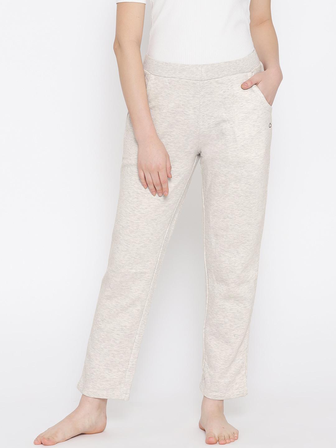 

Sweet Dreams Women Off-White Solid Lounge Pants