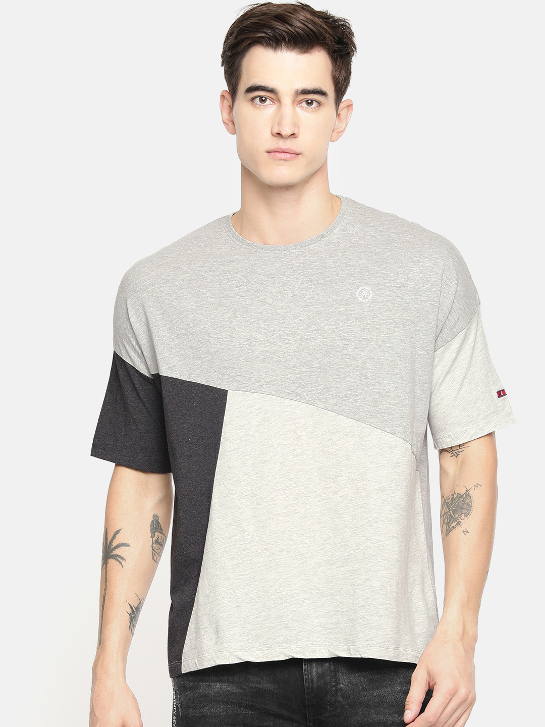 

Being Human Men Grey Melange & Charcoal Grey Boxy Colourblocked Round Neck T-shirt
