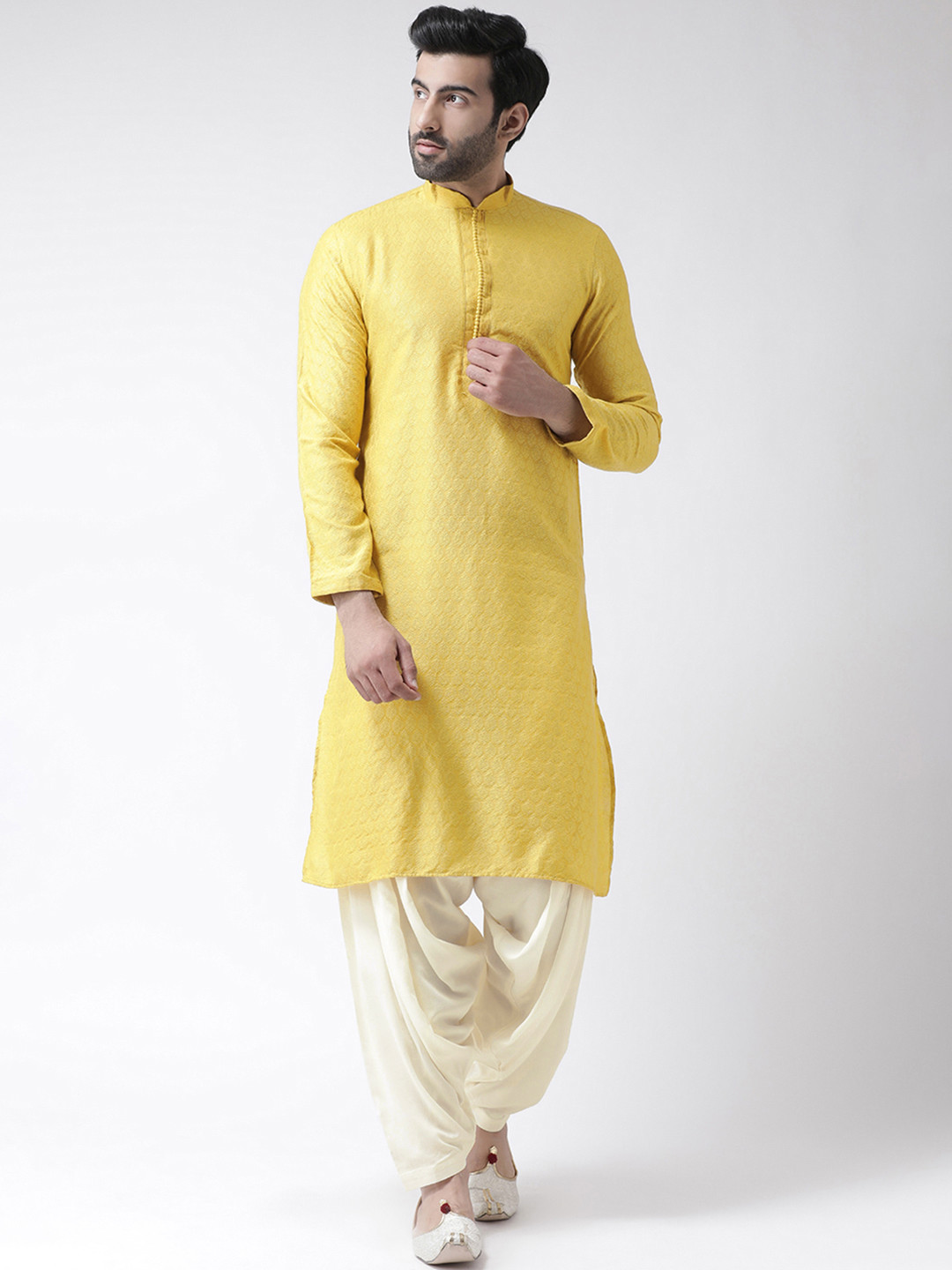 

KISAH Men Woven Jacquard Regular Fit Ethnic Motifs Kurta Patiyala Set, Yellow