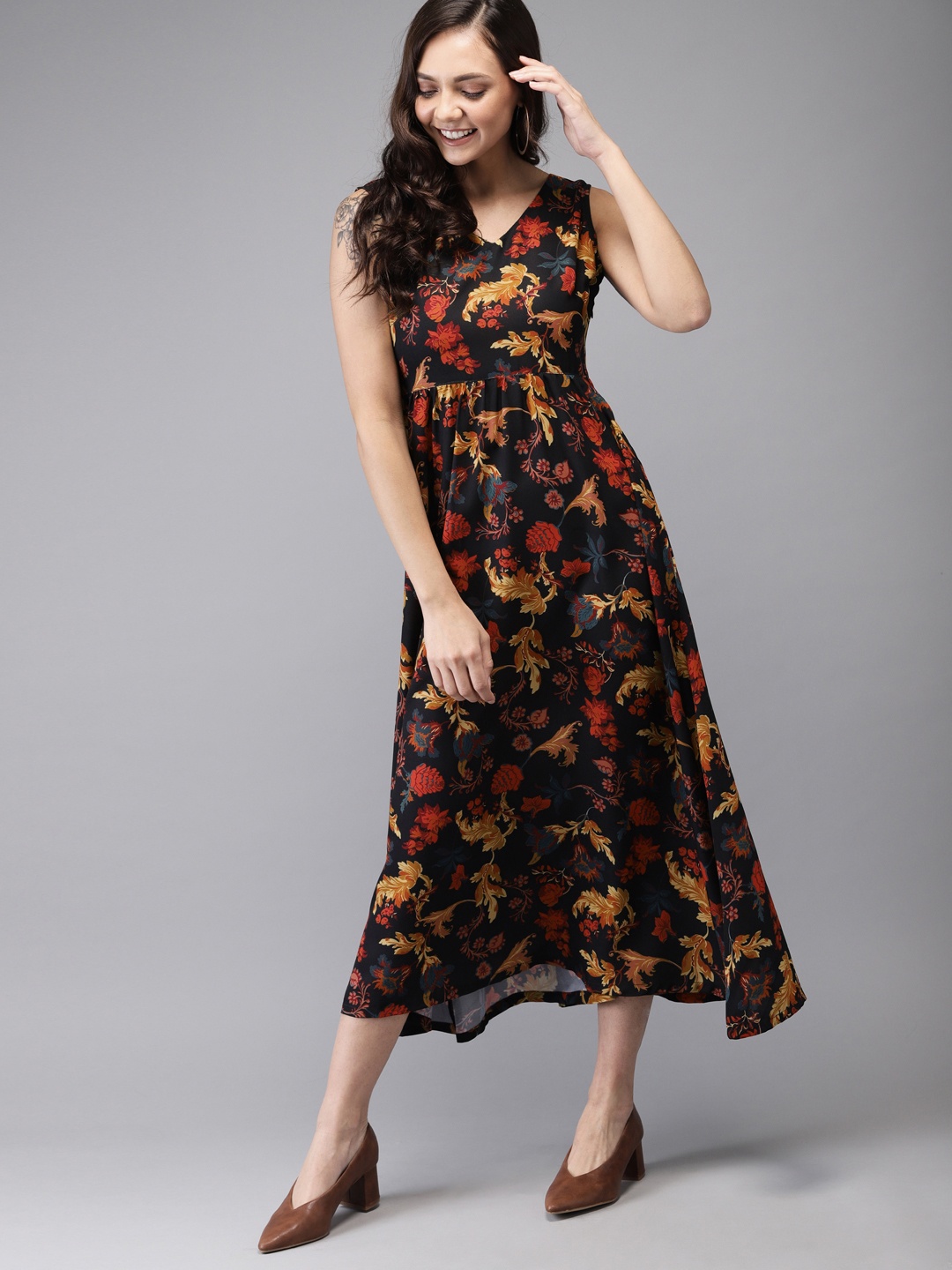 

HERE&NOW Women Floral Printed Black Maxi Dress