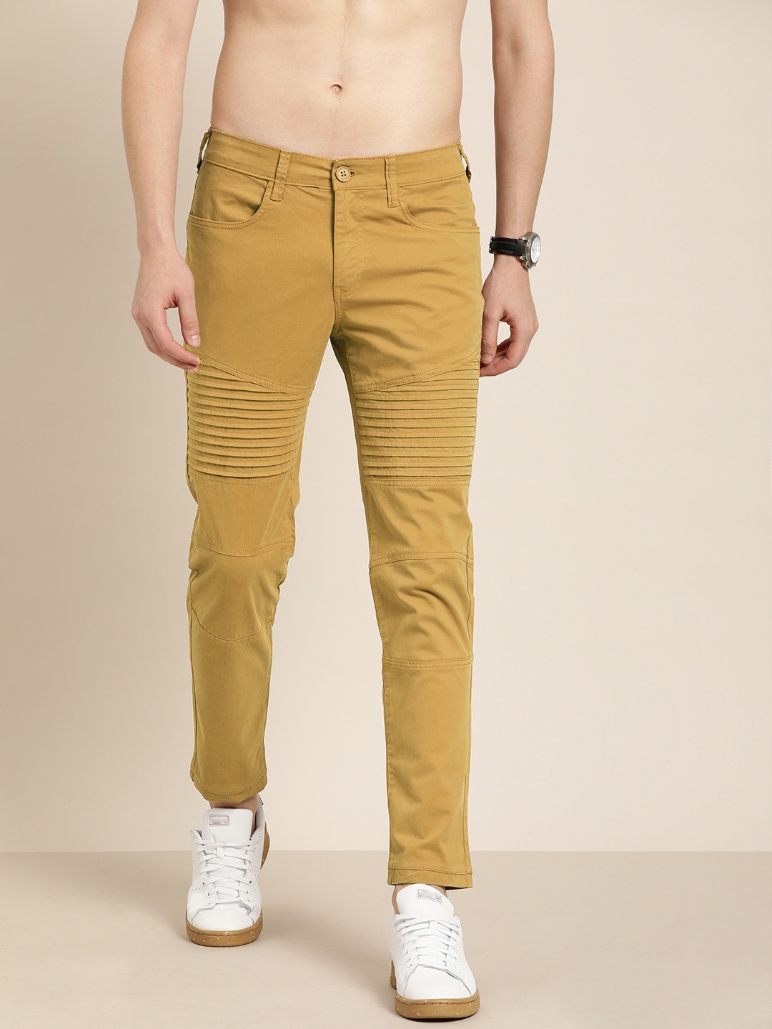 

Moda Rapido Men Khaki Biker Slim Fit Solid Chinos With Pleated Detail