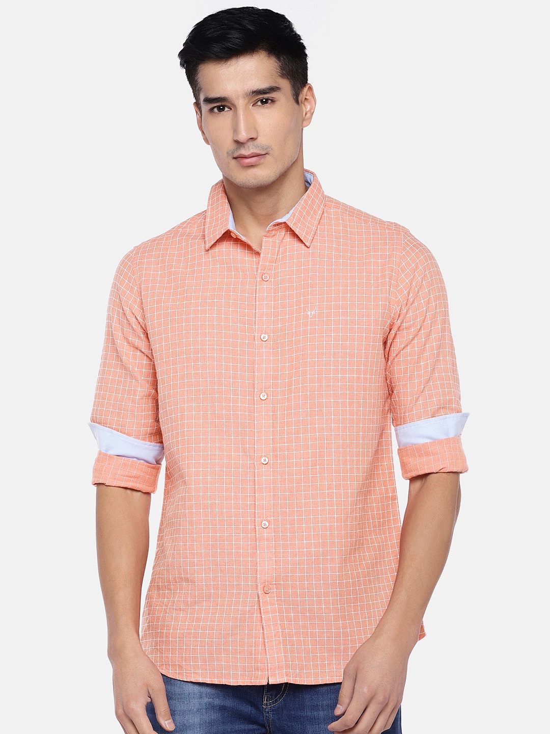 

Globus Men Peach & White Regular Fit Checked Casual Shirt